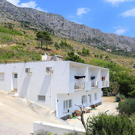 Apartments With A Parking Space Lokva Rogoznica, Omis - 17645 Exterior photo