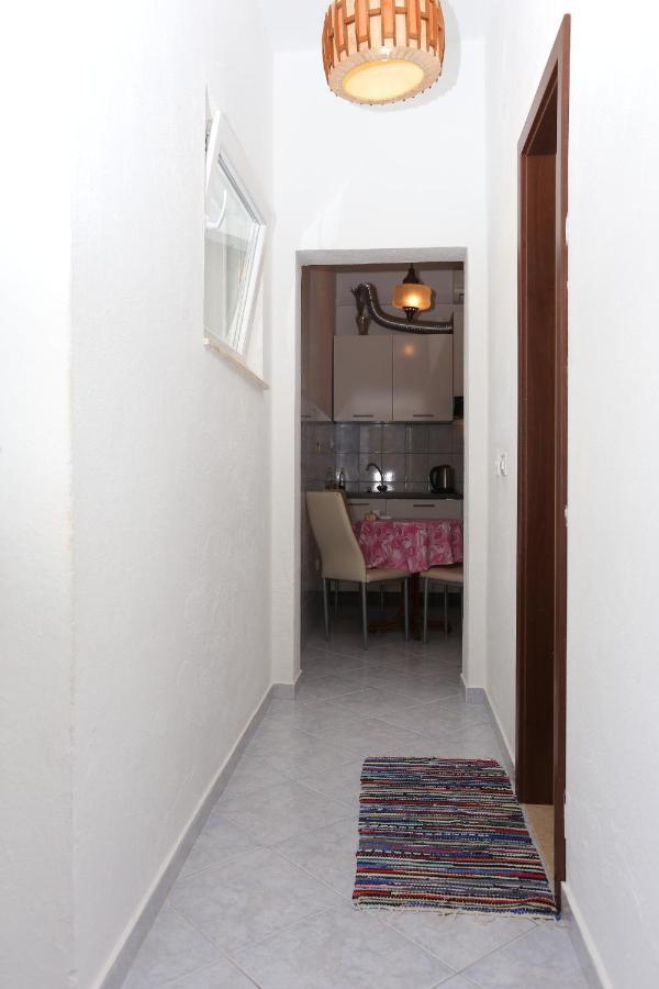 Apartments With A Parking Space Lokva Rogoznica, Omis - 17645 Exterior photo